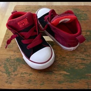 Converse Chuck Taylor All Star Mid Lace-Up Sneaker